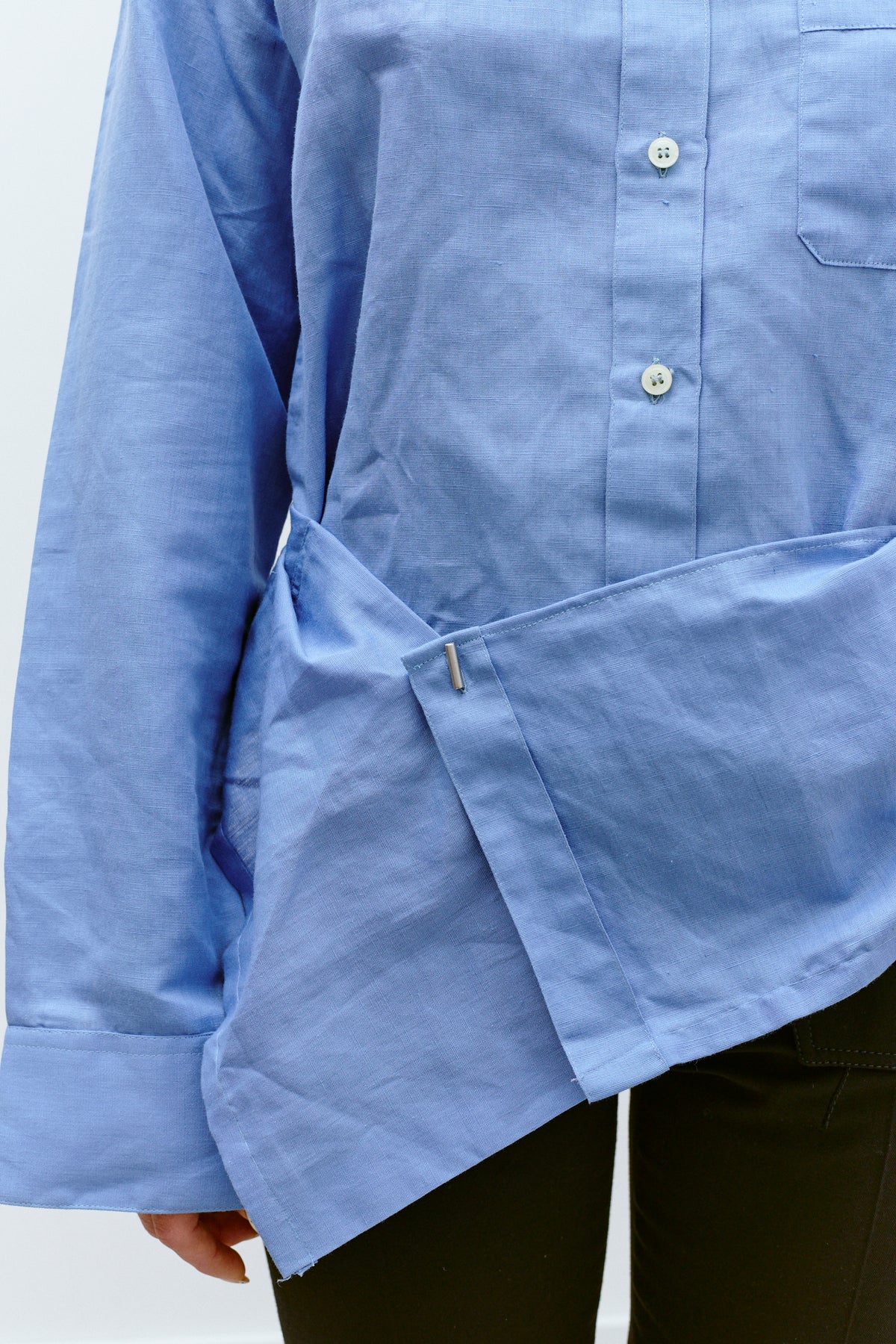 UPCYCLED PLEAT SHIRT - POWDER BLUE (S/M) - ENSO Vintage