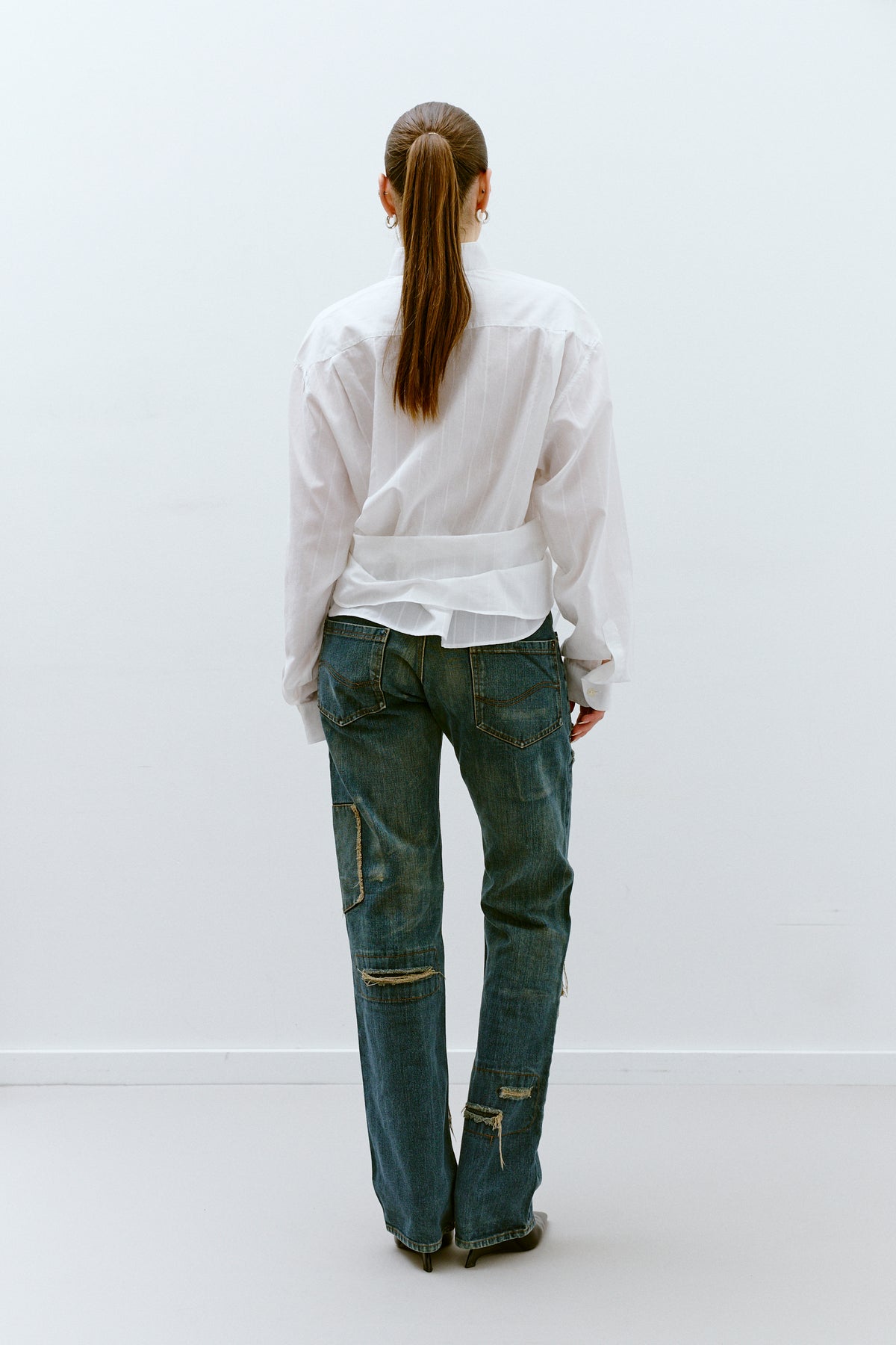 UPCYCLED PLEAT SHIRT - WHITE STRIPE (S/M) - ENSO Vintage