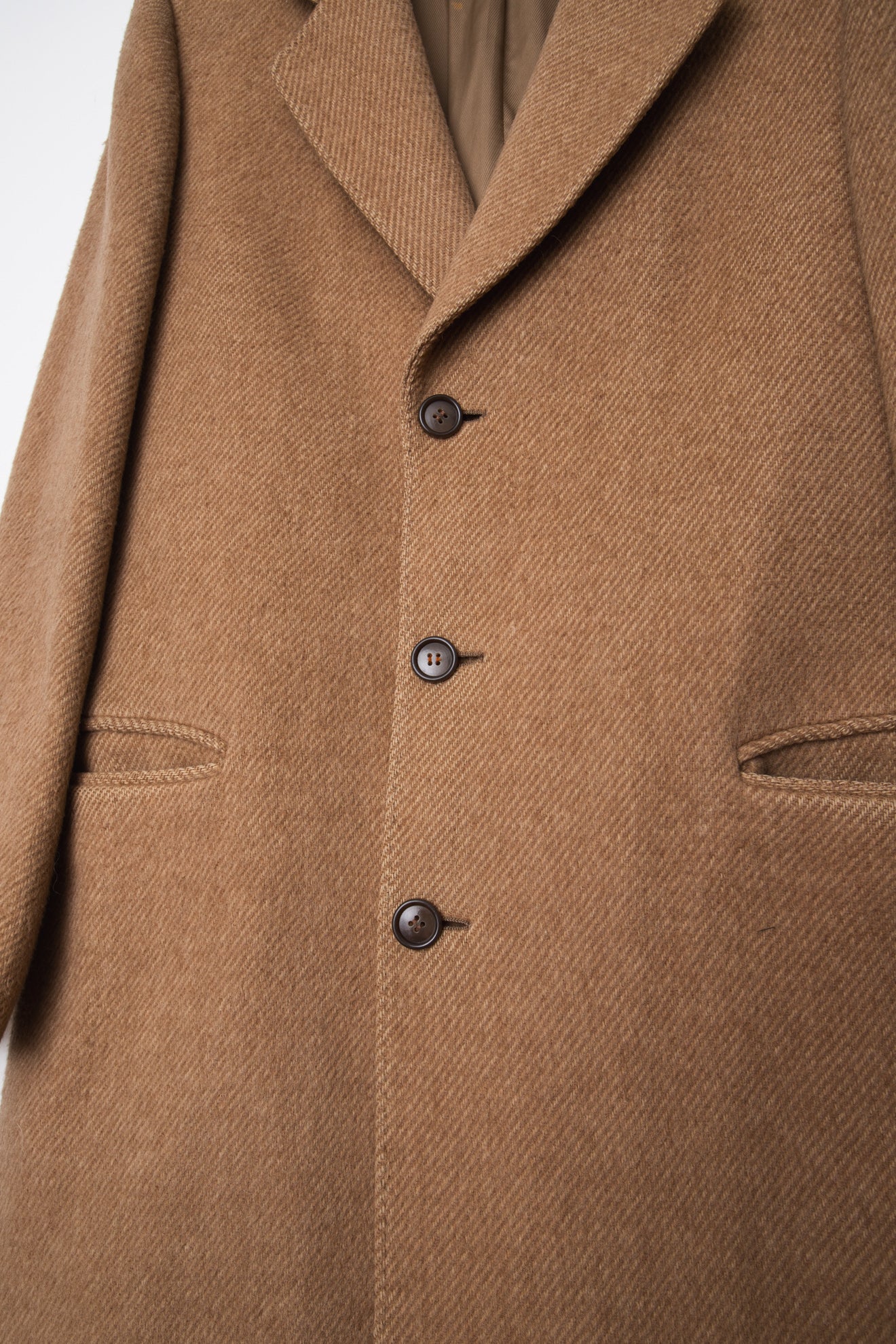 THE CLASSIC WOOL COAT (S/M)