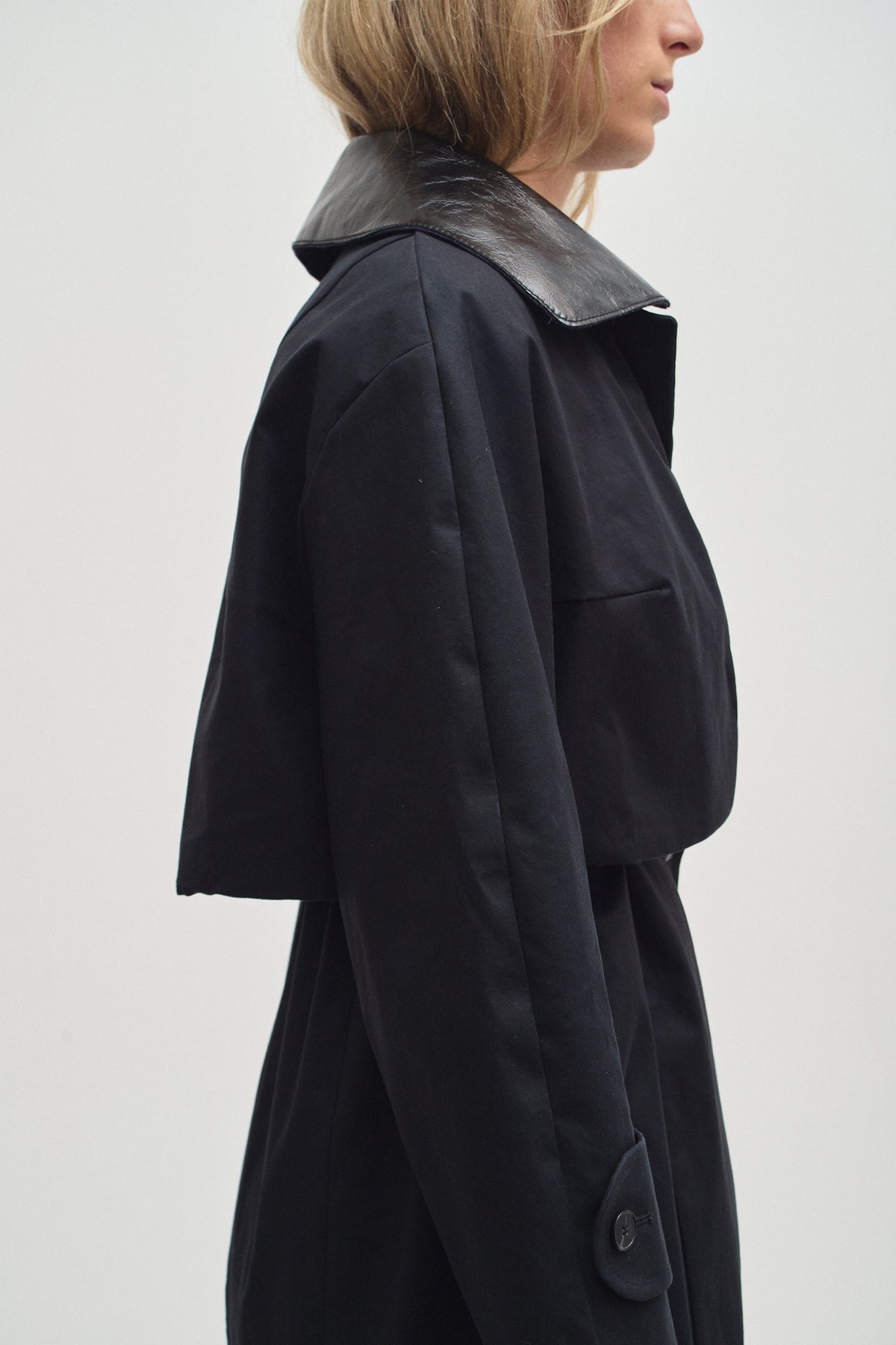 CARVEN TRENCHCOAT (S/M)