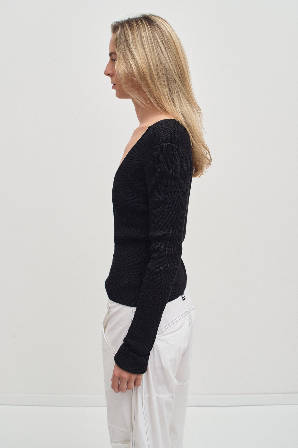 THE SLIM KNIT (S/M)