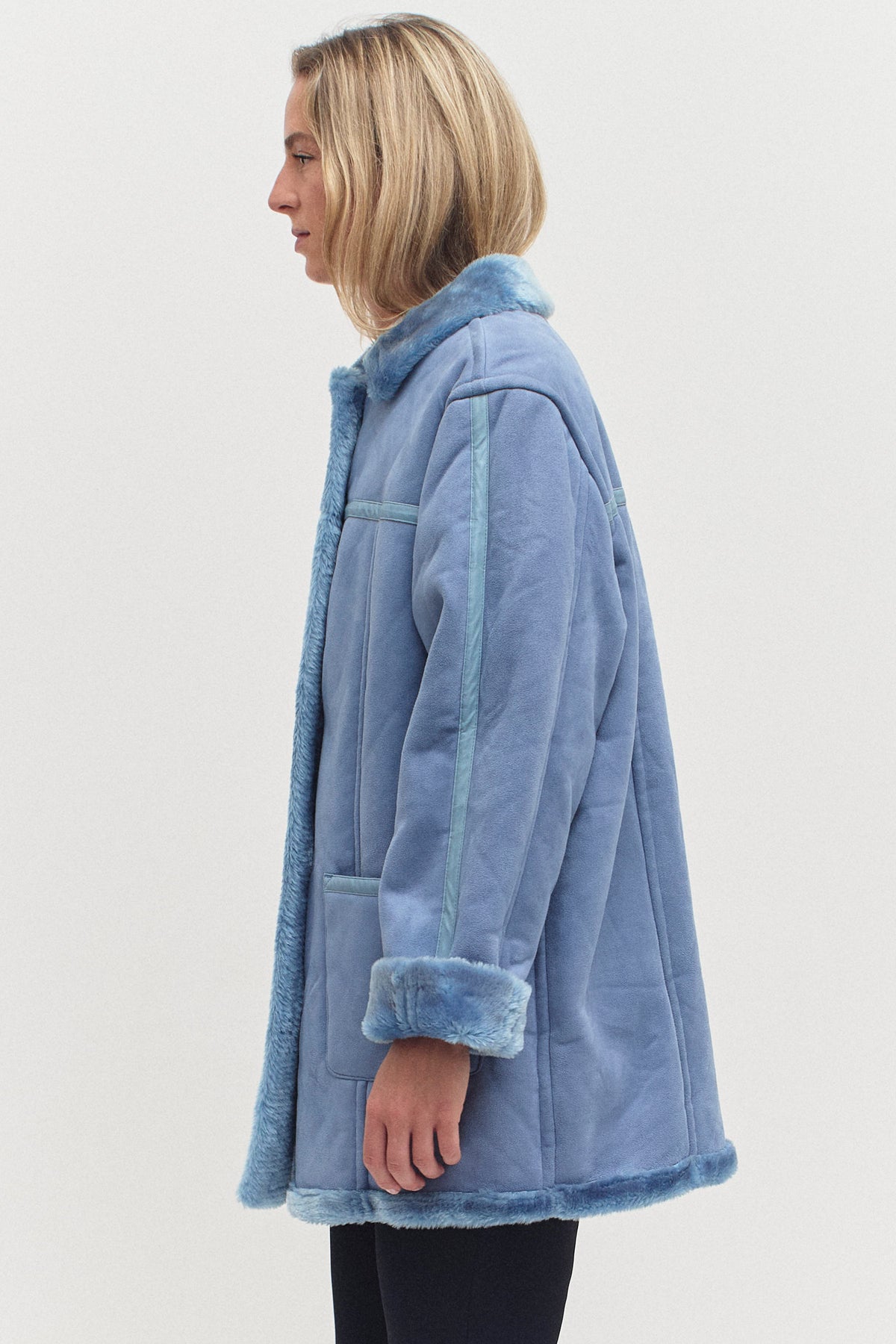 THE BLUE LAMMY (S/M)