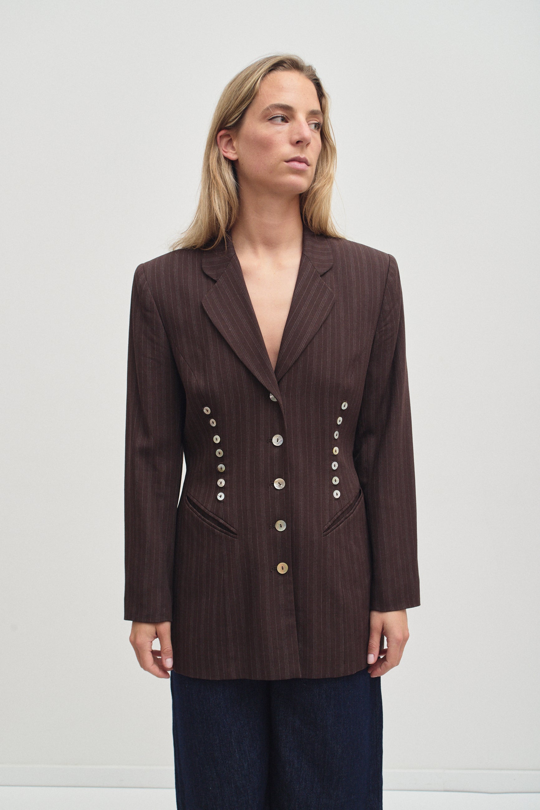 THE MOTHER OF PEARL BOTTON UP BLAZER (S/M)