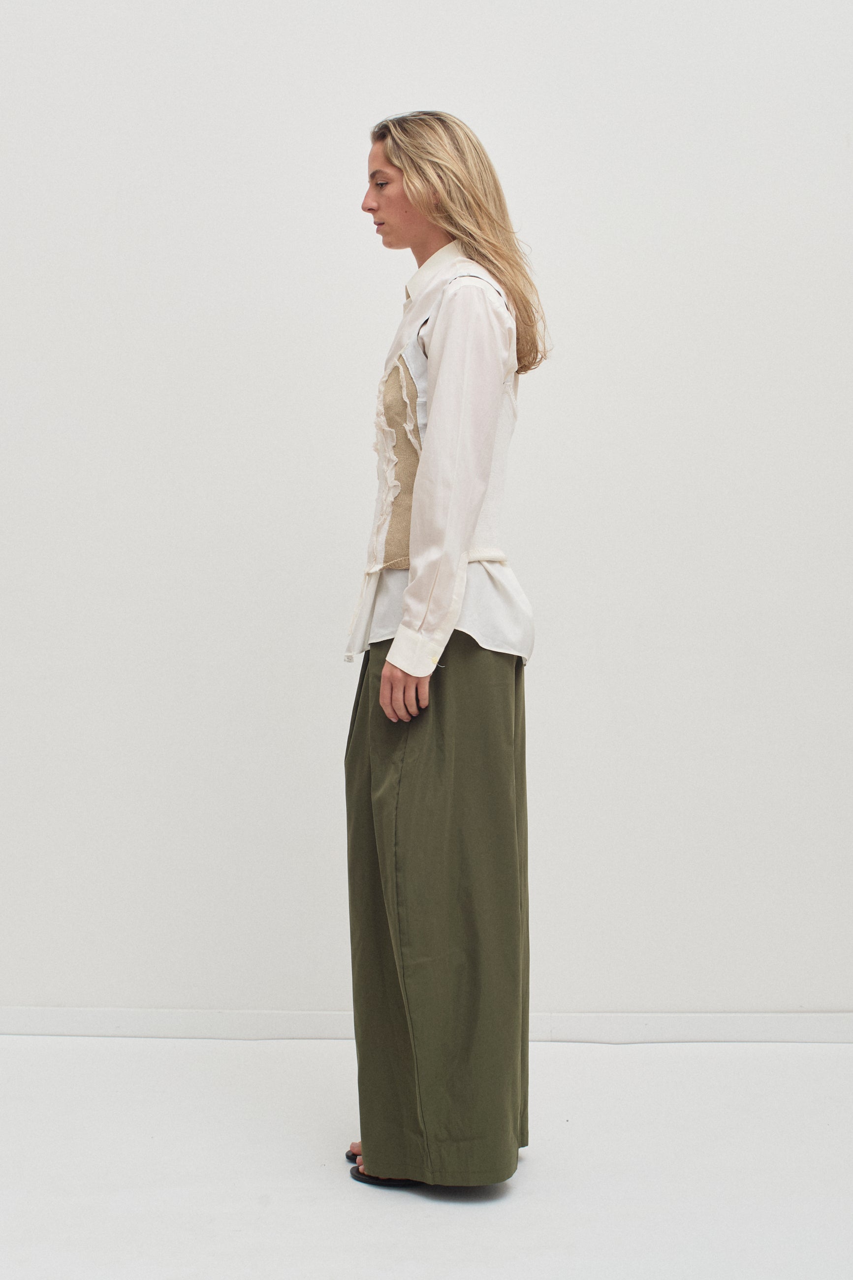 THE GREEN PANTS (S/M)