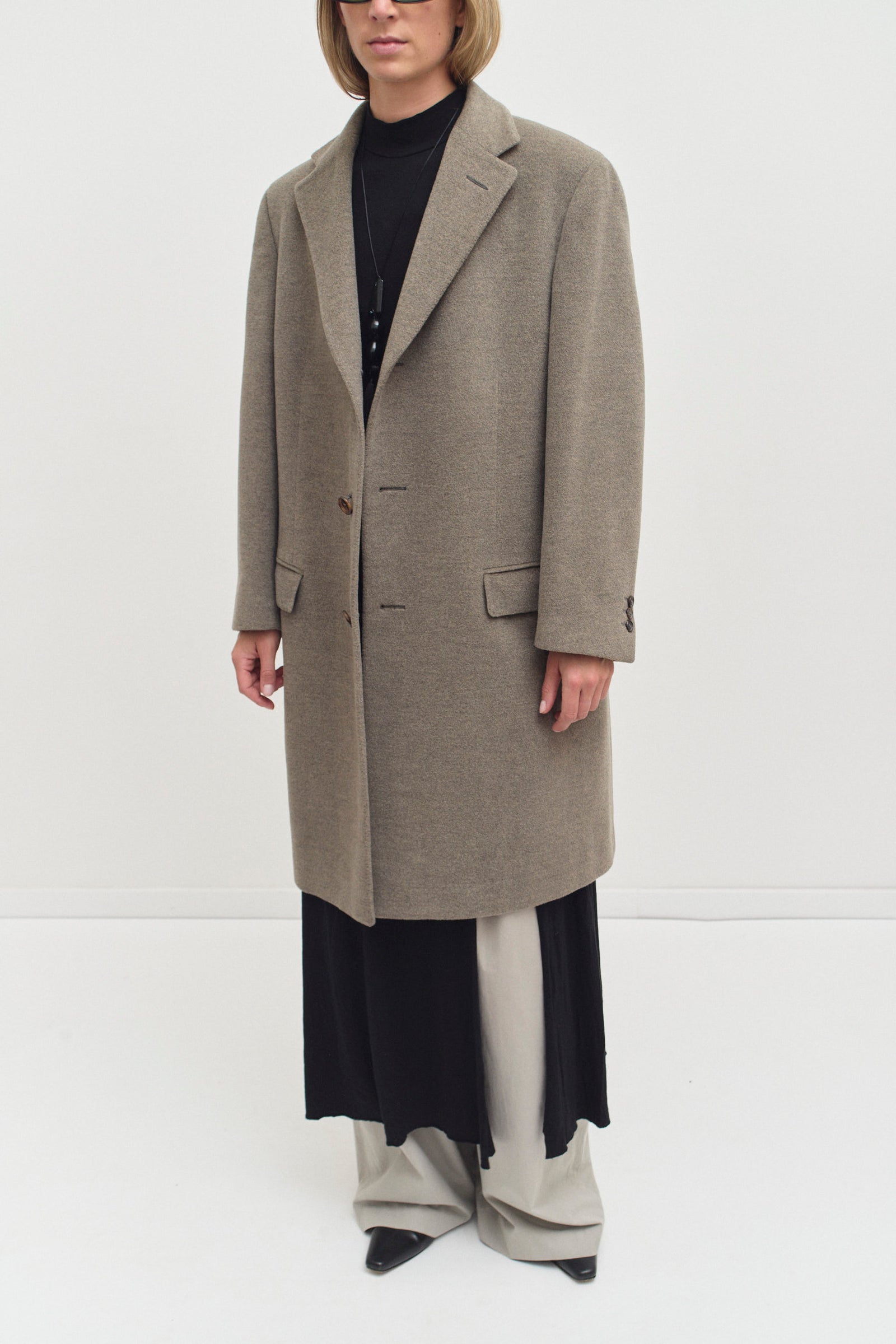LOEWE TAUPE COAT (M/L)