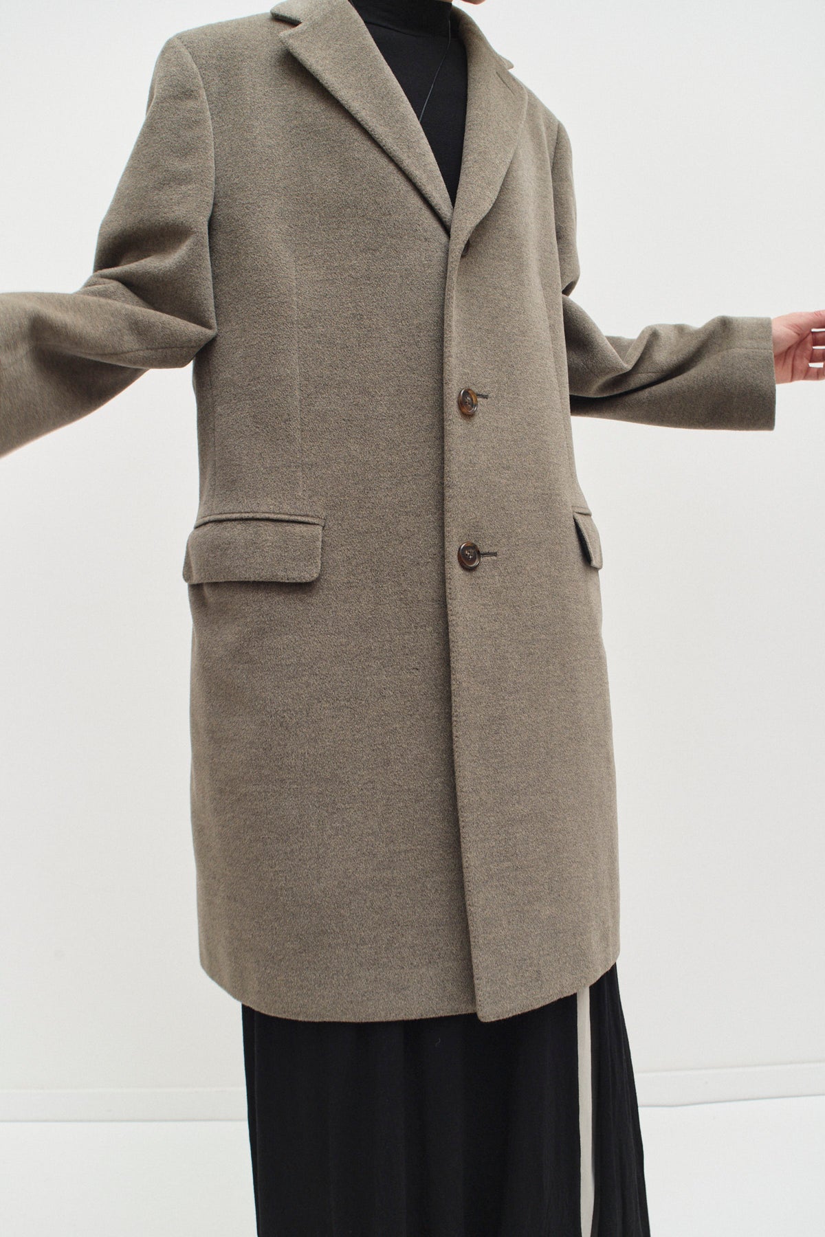 LOEWE TAUPE COAT (M/L)