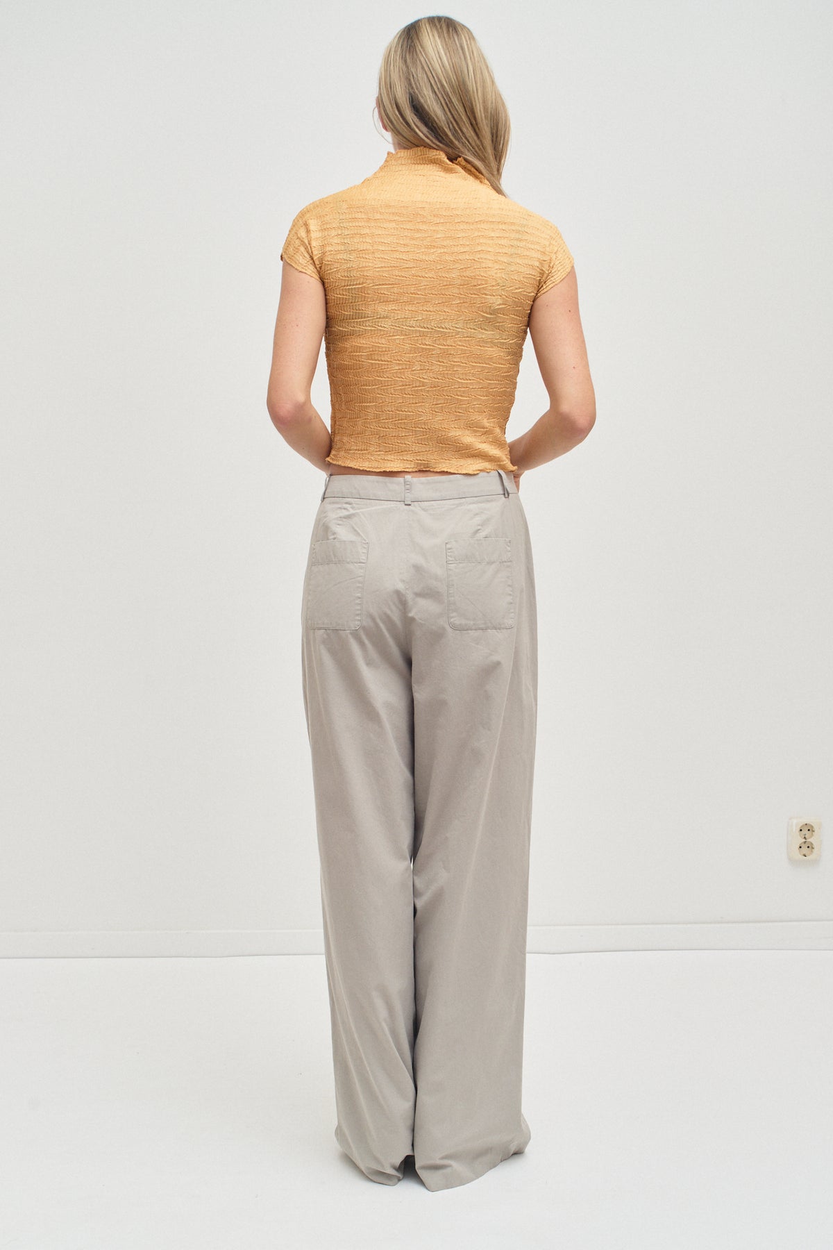 THE TEXTURED TOP (XS/S)