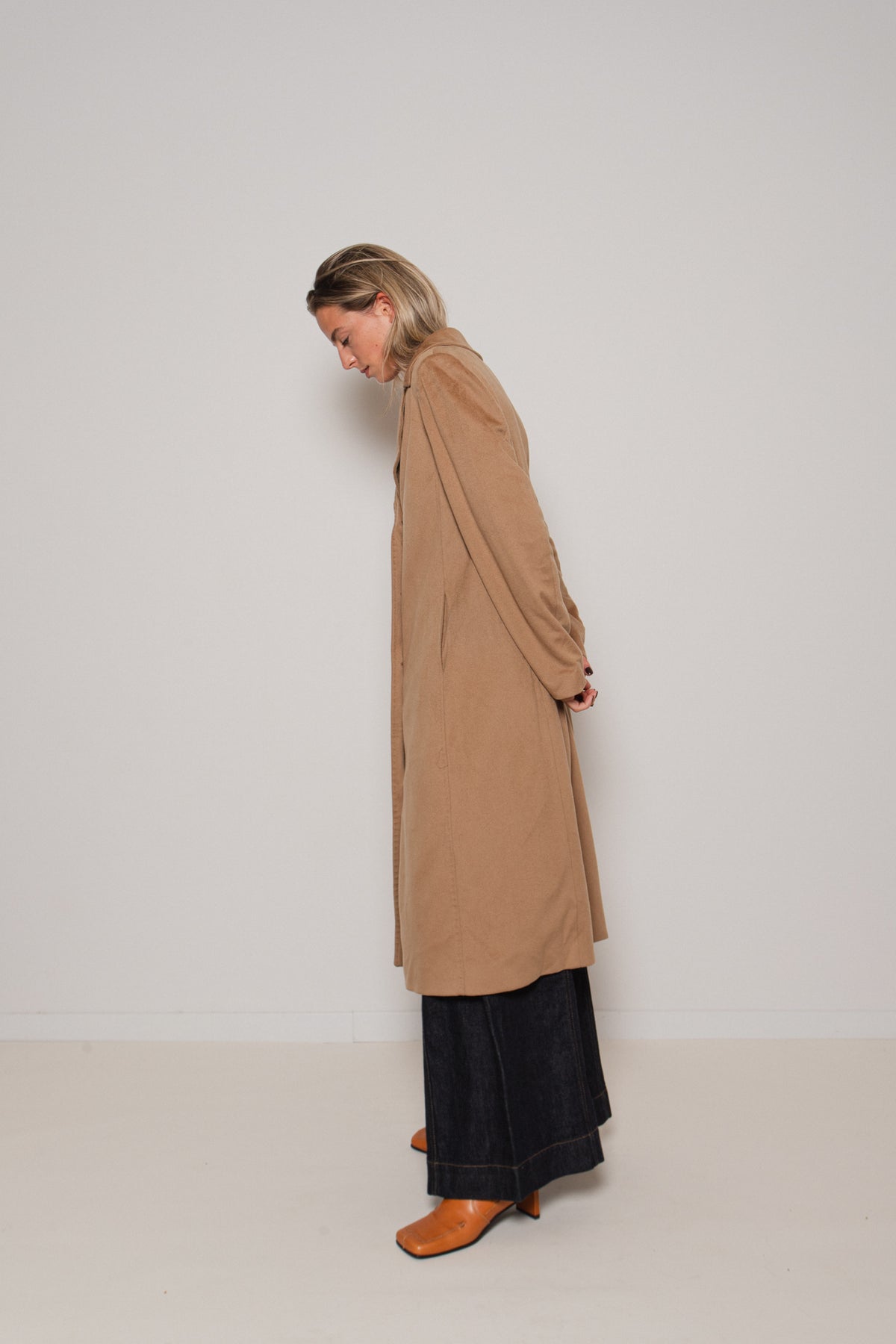 THE ELEGANT WOOL COAT (XS/S)