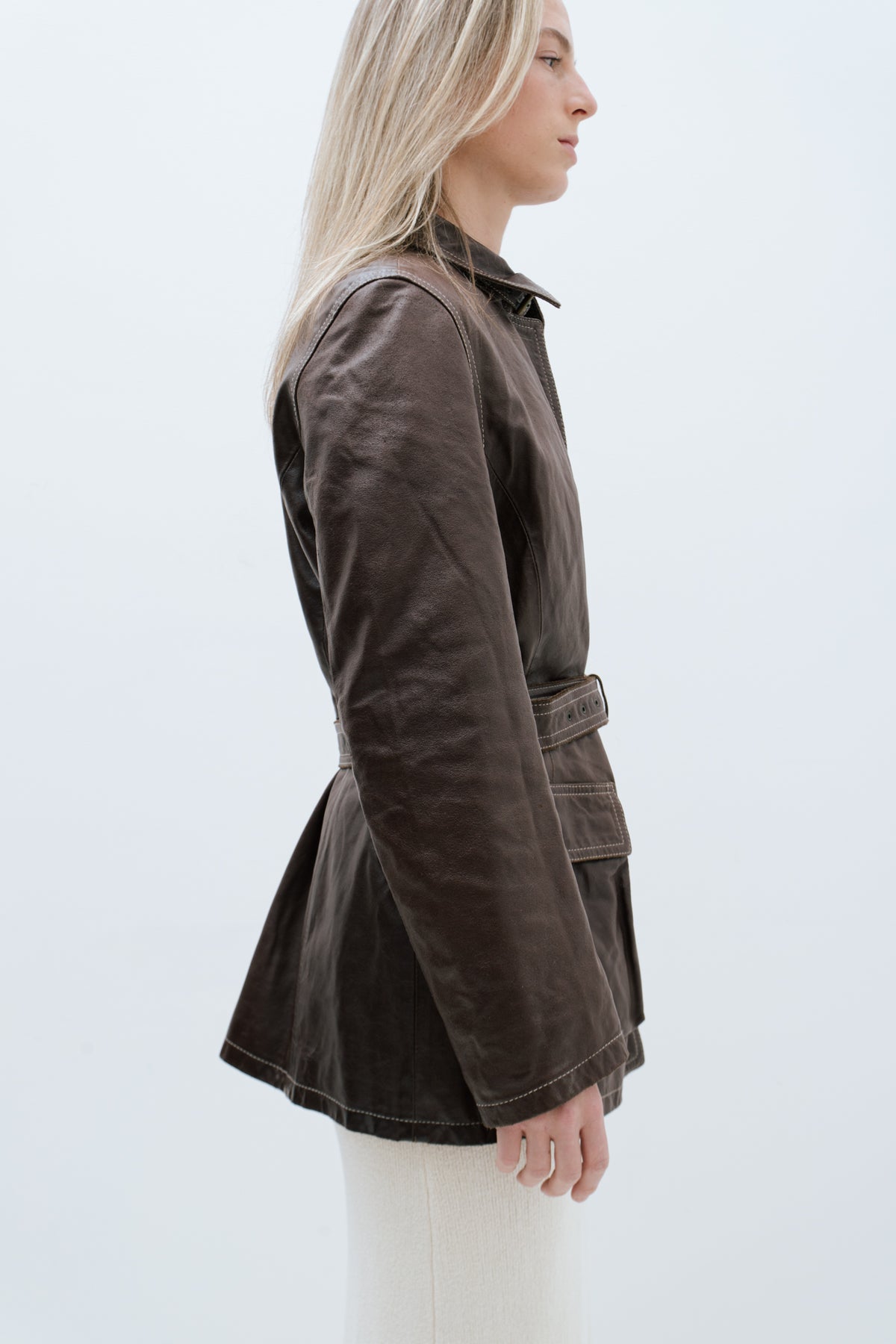 THE BROWN LEATHER BELTED JACKET (S/M)