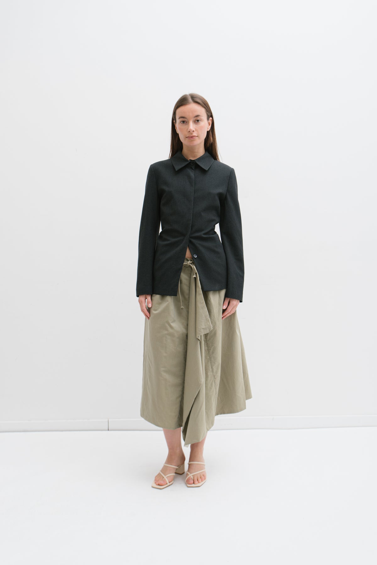 UPCYCLED OPEN BACK BLAZER GREY (S/M)