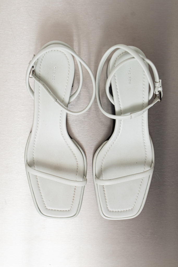 The Row ザロウ ケイトサンダル 38 Kate sandal clane The Row ザロウ ケイトサンダル 38 Kate sandal clane - メルカリ