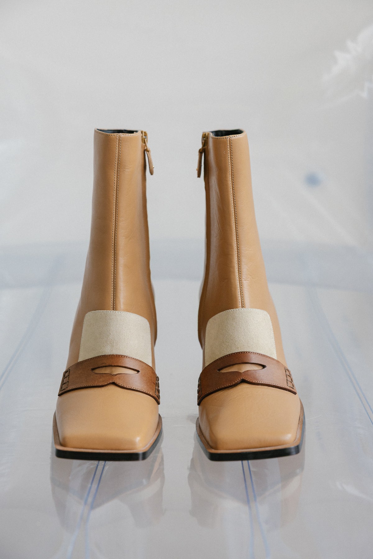 LOEWE LOAFER BOOTS (40) - ENSO Vintage