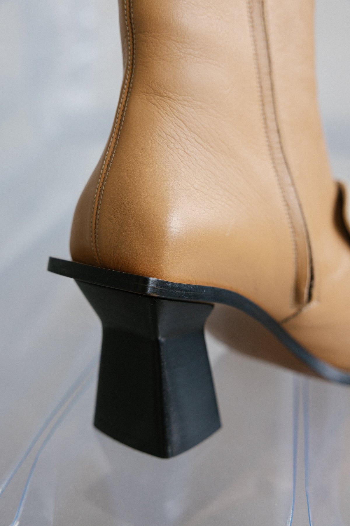 LOEWE LOAFER BOOTS (40) - ENSO Vintage