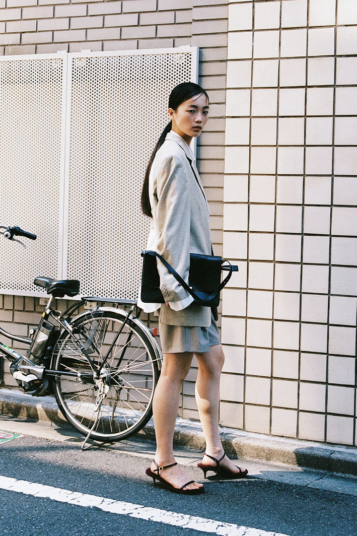 UPCYCLED OPEN BACK BLAZER BEIGE (L/XL) - ENSO Vintage