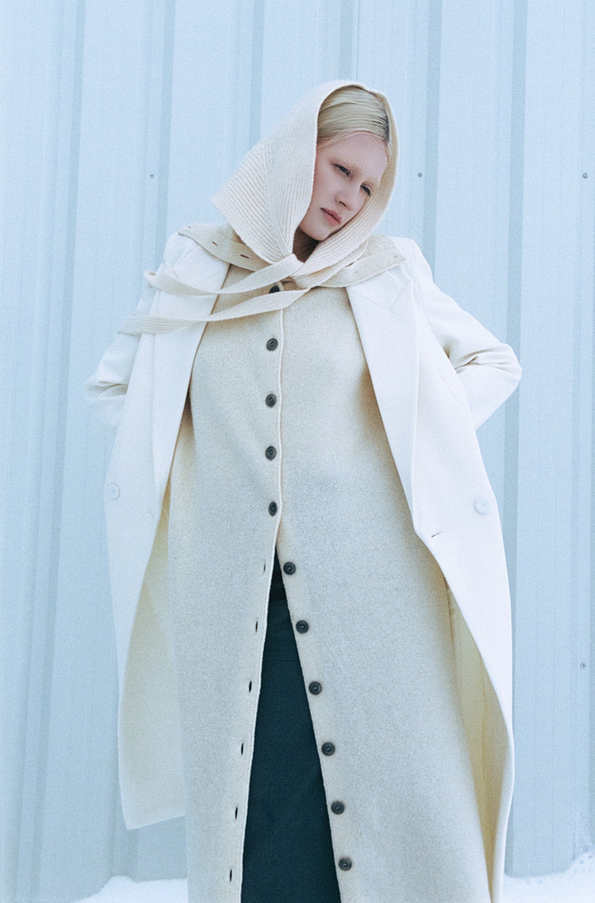 THE KNITTED HEADSCARF