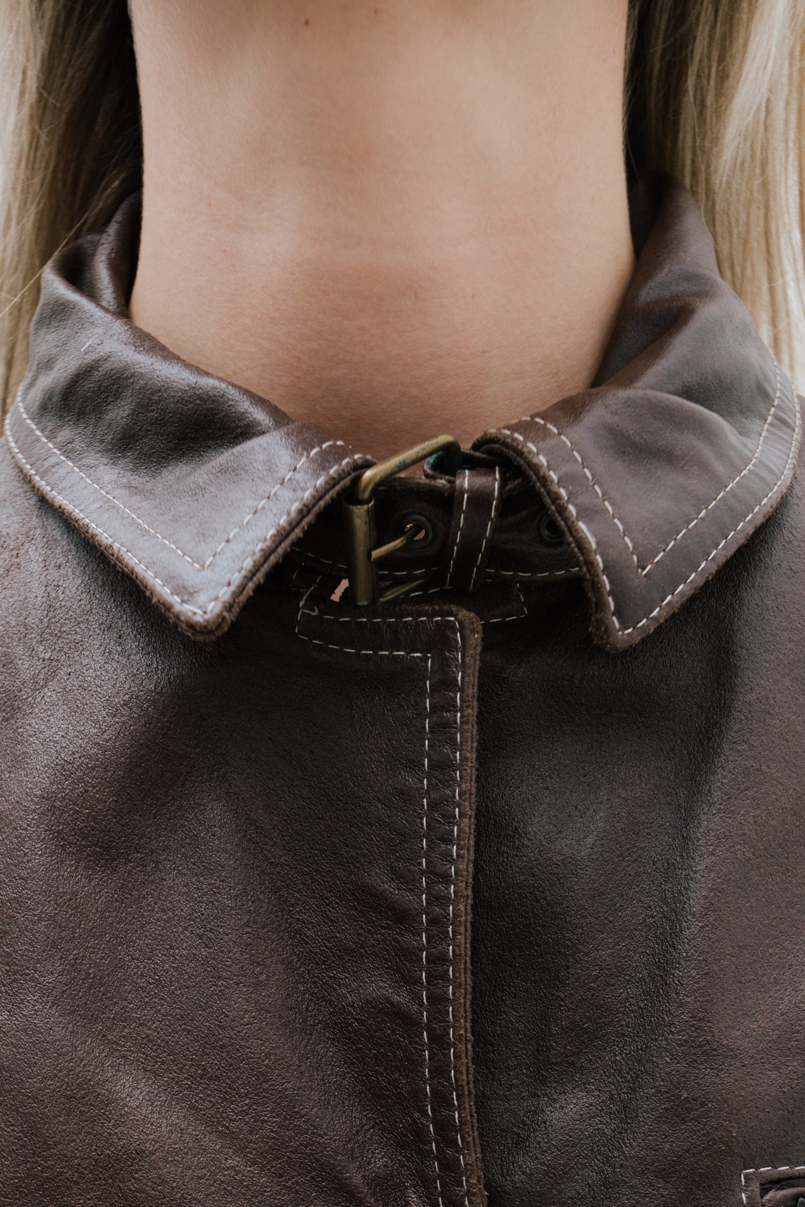 THE BROWN LEATHER BELTED JACKET (S/M)